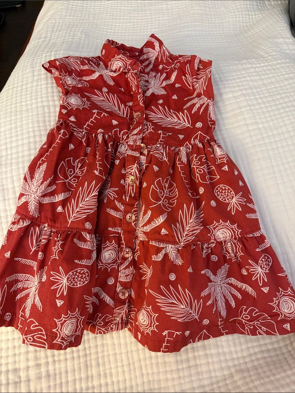 Vince Camuto Red Tropical Button-Front Tiered Dress